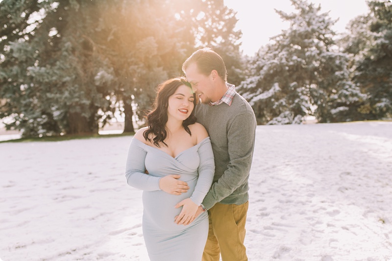 Winter, Snow session, Snow Maternity Session, Winter Maternity, Utah locations, maternity gowns, Sew Trendy accessories, maternity session