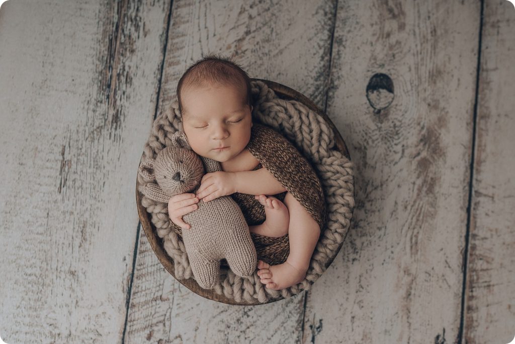 newborn portraits in Utah studio by Beka Price Photography