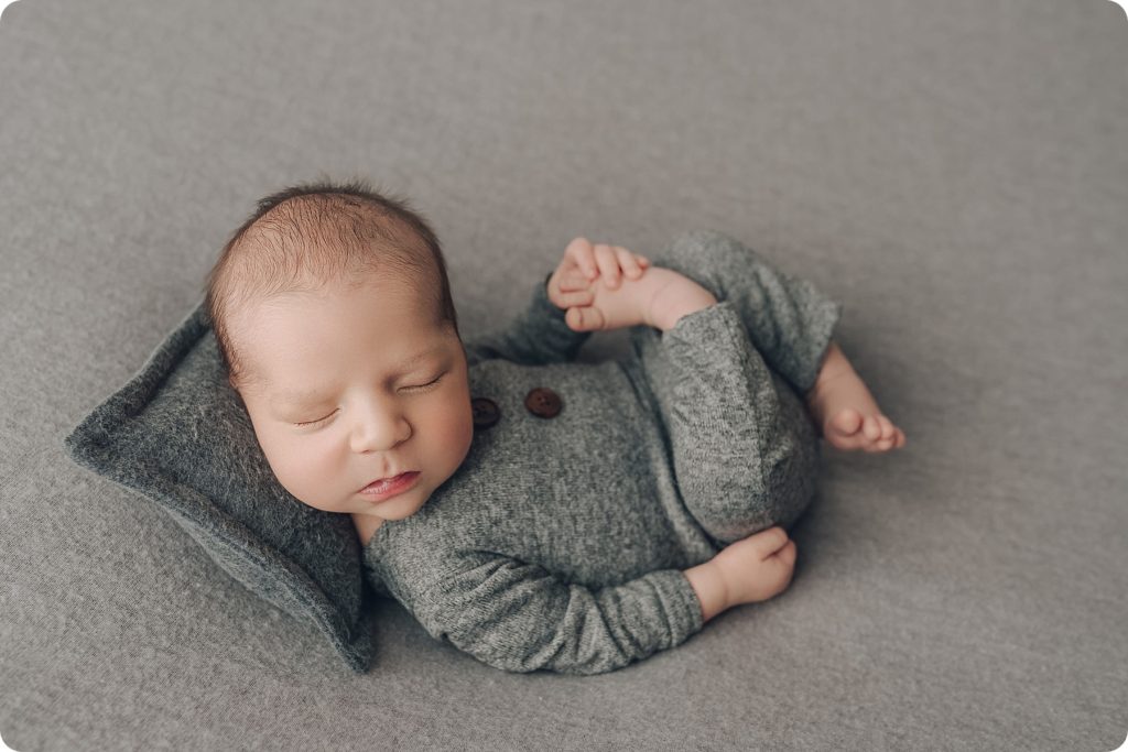 Beka Price Photography captures Utah newborn baby boy